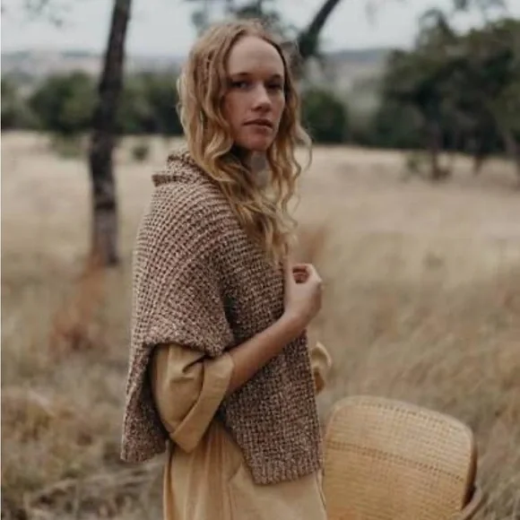 Esby Ashley Cardigan - Picture 1 of 12